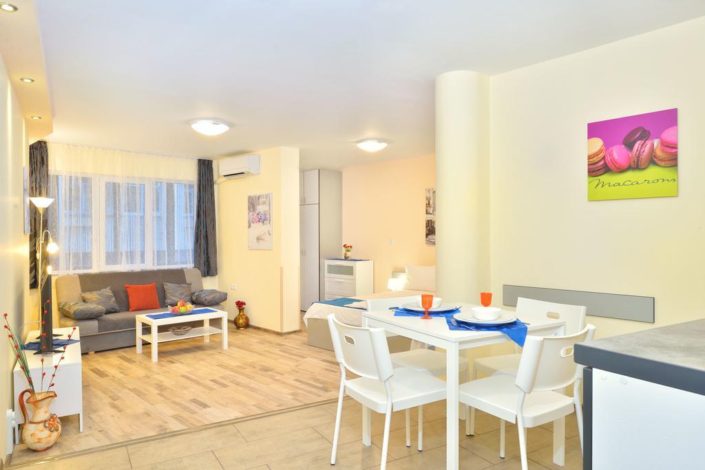 Central Studio #2 Burgas Екстер'єр фото