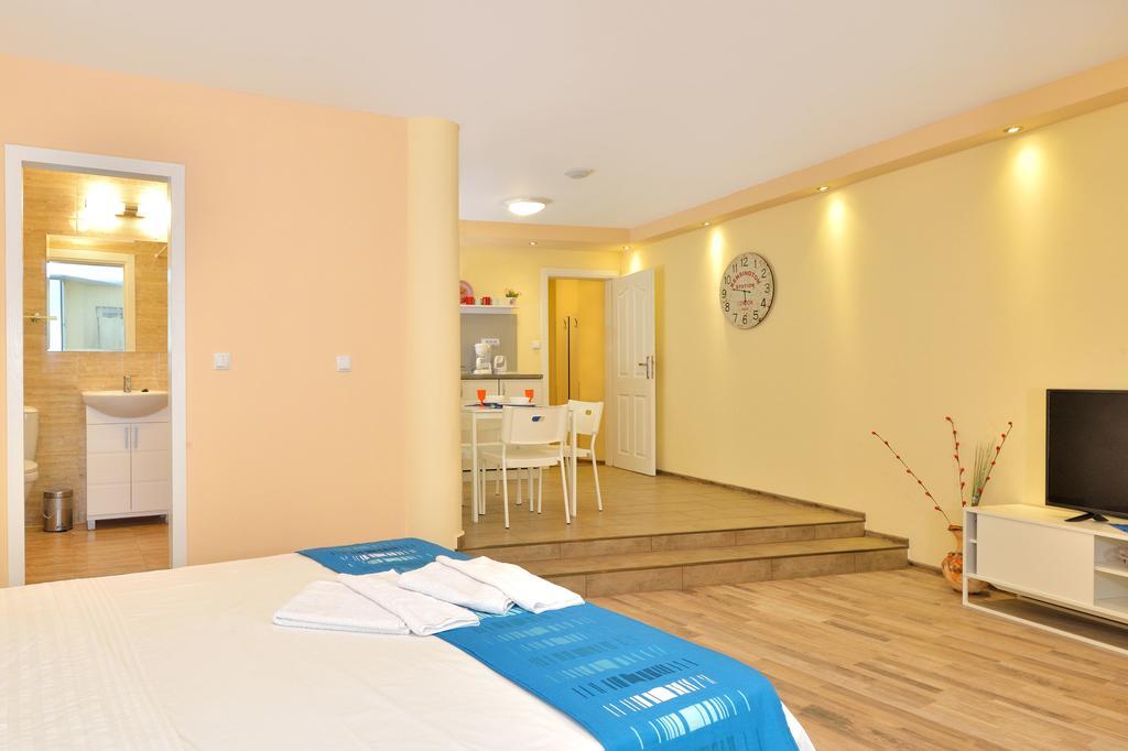 Central Studio #2 Burgas Екстер'єр фото